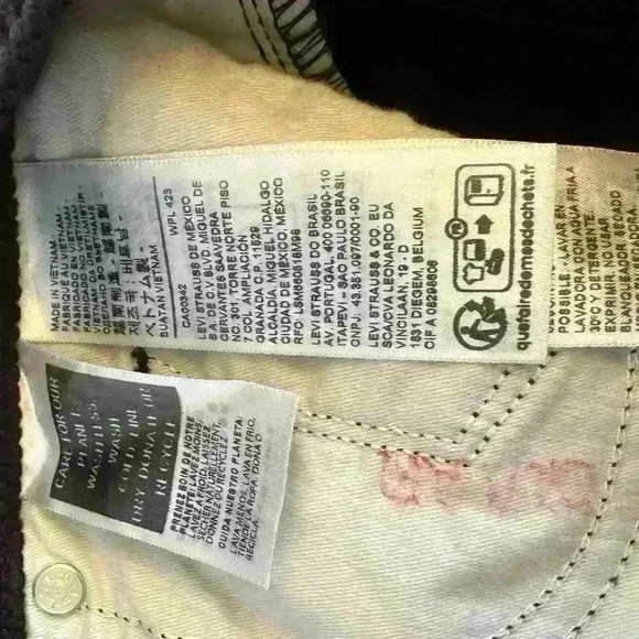 Levi’s NWT 315 Black Shaping Bootcut Mid Rise Corduroy Jeans Women’s Size 32x30 - Picture 10 of 11